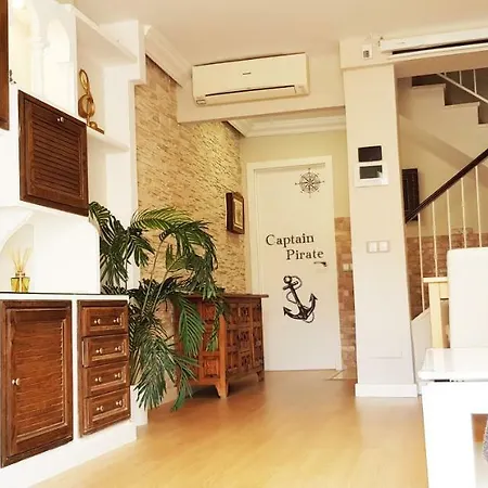 Lägenhet Apartamento Duplex Frente Al Mar Paseo Maritimo Torremolinos