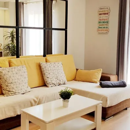 Apartamento Duplex Frente Al Mar Paseo Maritimo Lägenhet *
