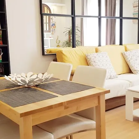 Lägenhet Apartamento Duplex Frente Al Mar Paseo Maritimo *