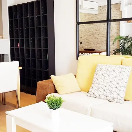 Lägenhet Apartamento Duplex Frente Al Mar Paseo Maritimo